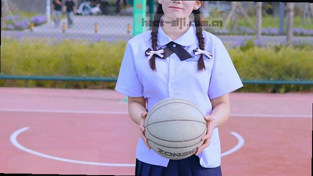 为写字楼提供定制化保洁方案。